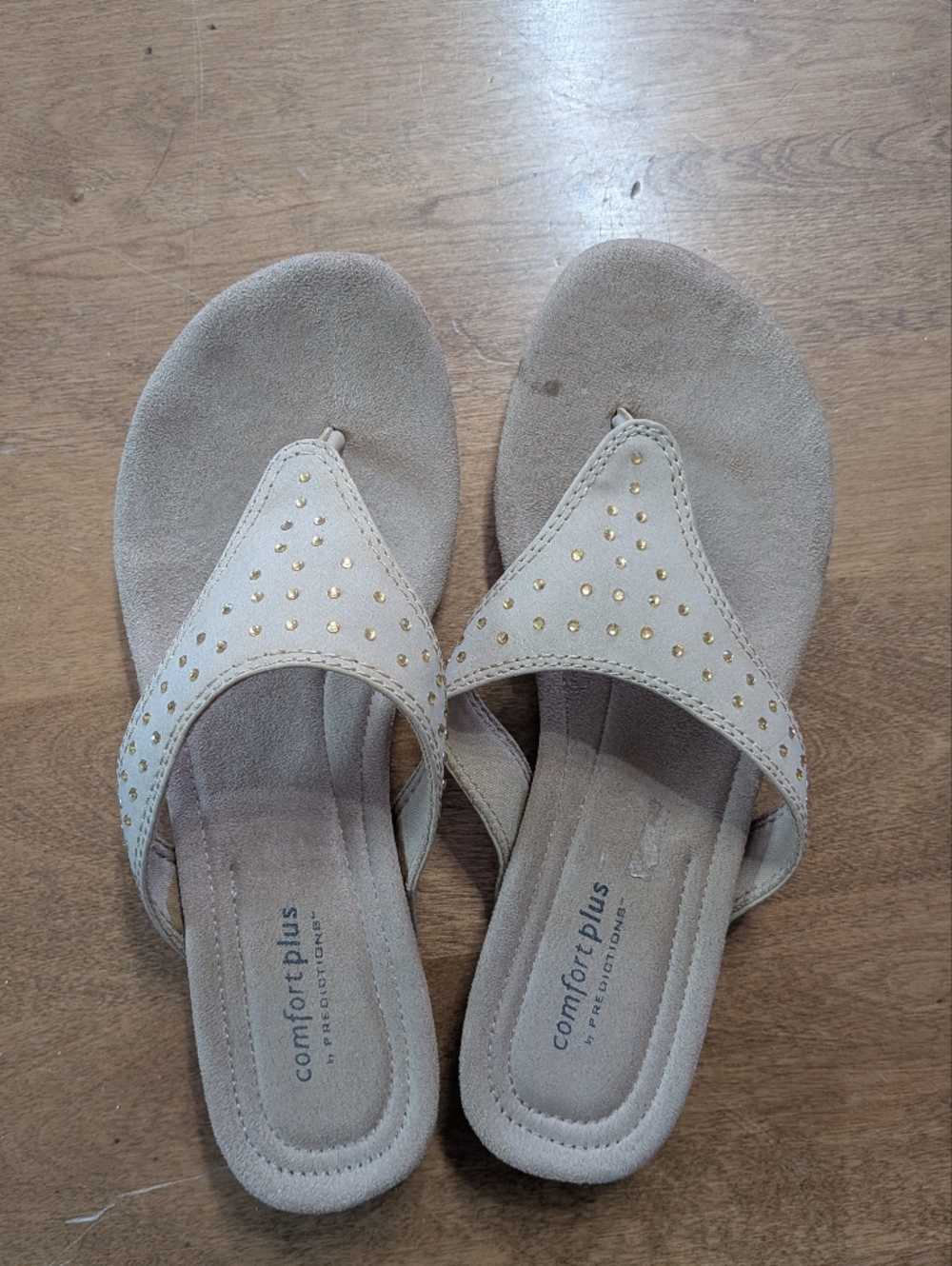 3/$14 Comfort plus by Predictions Beige Studded Women's Thong Sandals